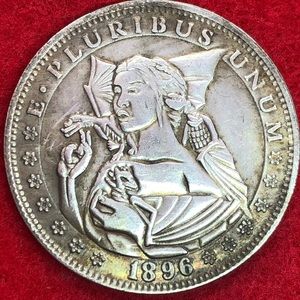 Mother of Dragons Collectible Coin